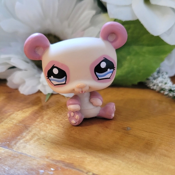 Littlest Pet Shop LPS #1328 Panda Bear Cream Pink Blue Eyes 2007 - Picture 1 of 11